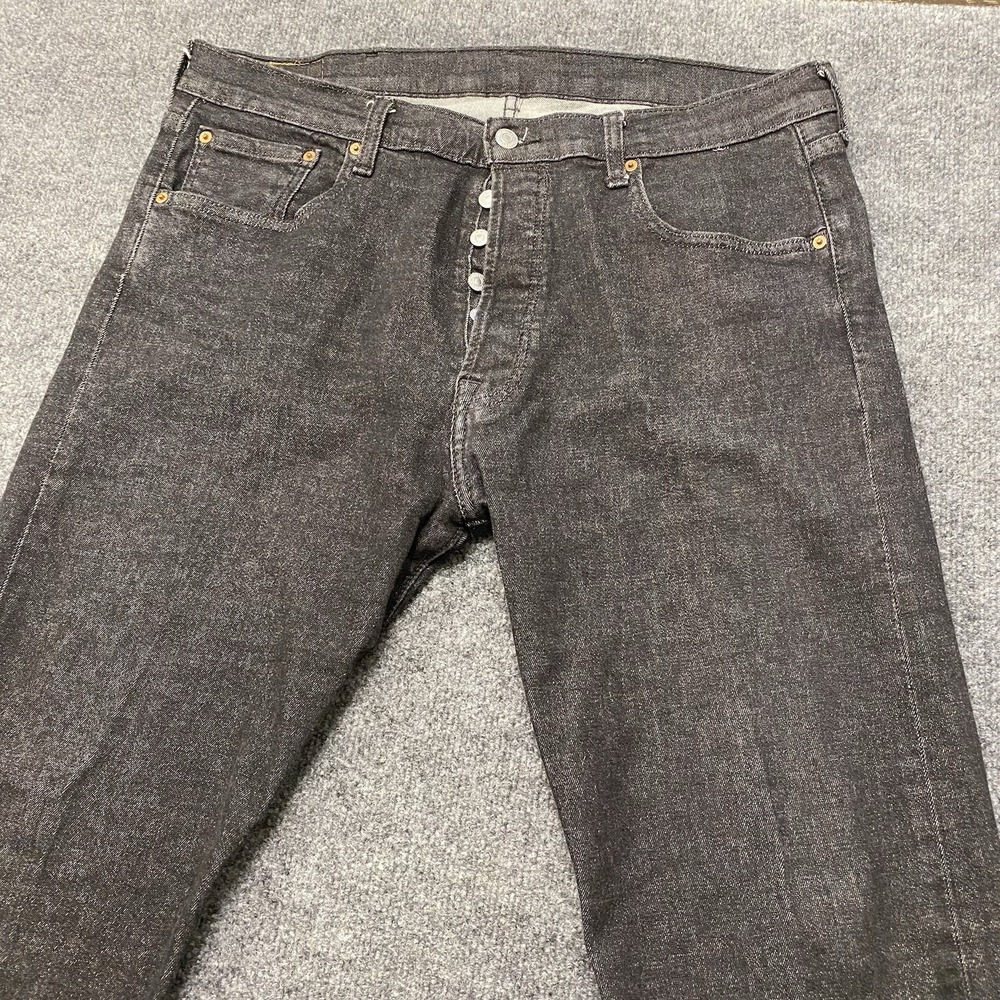 Levis 501 Jeans Mens 38x30 Faded Black Denim Button Fly Retro Style Classic